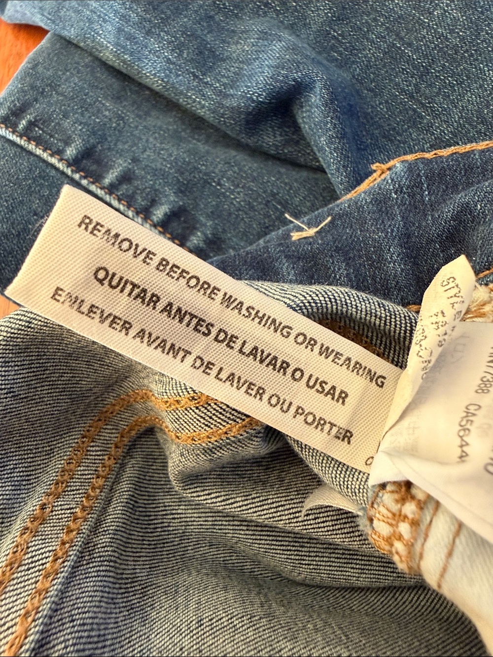 Madewell Cali Boot Jeans | Size 26 | Medium Wash Frayed Hem - Picture 9 of 9